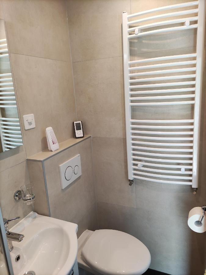 Beau Studio Avec Terrasse Et Vue Exclusivement Pour Non Fumeurs Belmont-sur-Lausanne Buitenkant foto